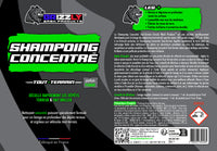 Le Shampoing Concentré Tout-Terrain Grizzly Wash Products® est une solution spécifiquement développée pour le lavage des engins tout-terrain tels que les motos, 4X4, quads, buggys, VTT, etc. Grâce à sa formule exclusive, il liquéfie rapidement la terre pour un nettoyage facile sans détériorer les pièces en aluminium anodisées ou non, les plastiques, les caoutchoucs et parties sensibles. Il laisse après séchage une finition brillante et une pellicule protectrice sur votre véhicule.